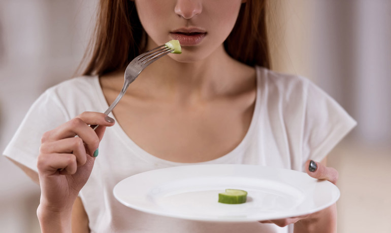 На сколько можно похудеть с диетой Кристиана Бейла без вреда для здоровья: правила + меню с рецептами
